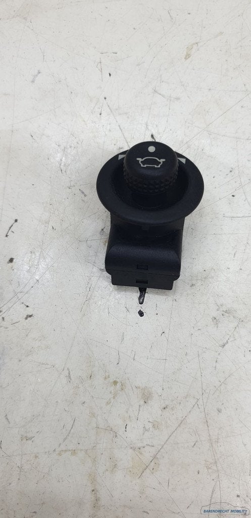 Interrupteur de r glage des r troviseurs Ford Fiesta VI 6 93, Info@ford.com, Ford Motor Company, American Road 1
48126  Dearborn