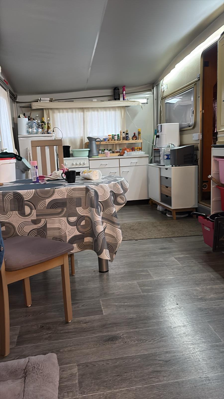 Caravane Tabbert Baronesse 710, Particulier