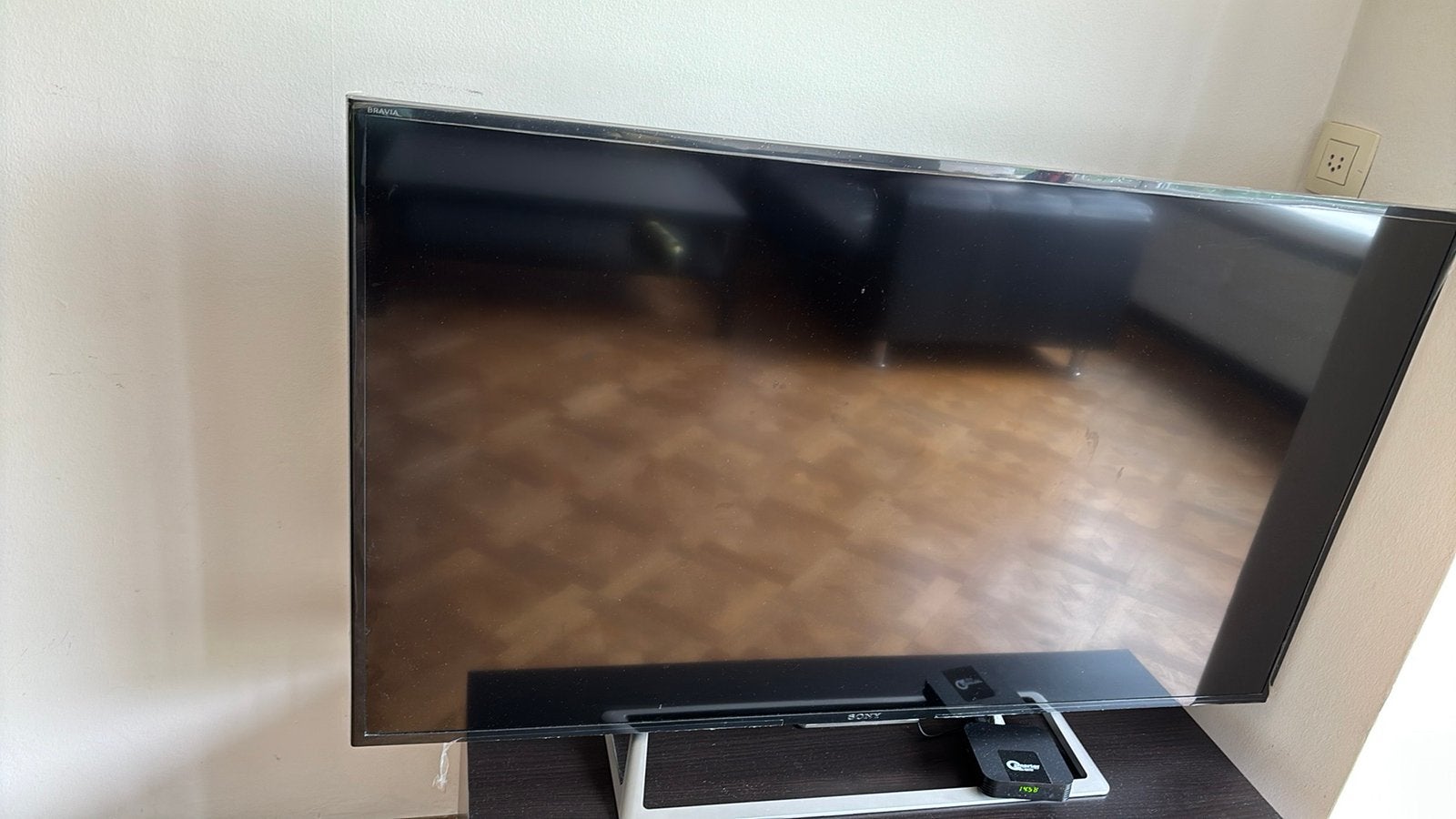 Sony TV, Enlèvement, Comme neuf