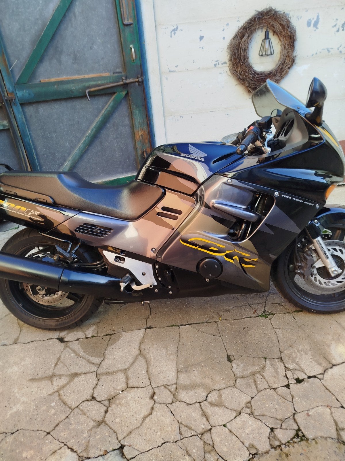 Honda cbr 1000f 1997 36000 km, Particulier, Nieuw