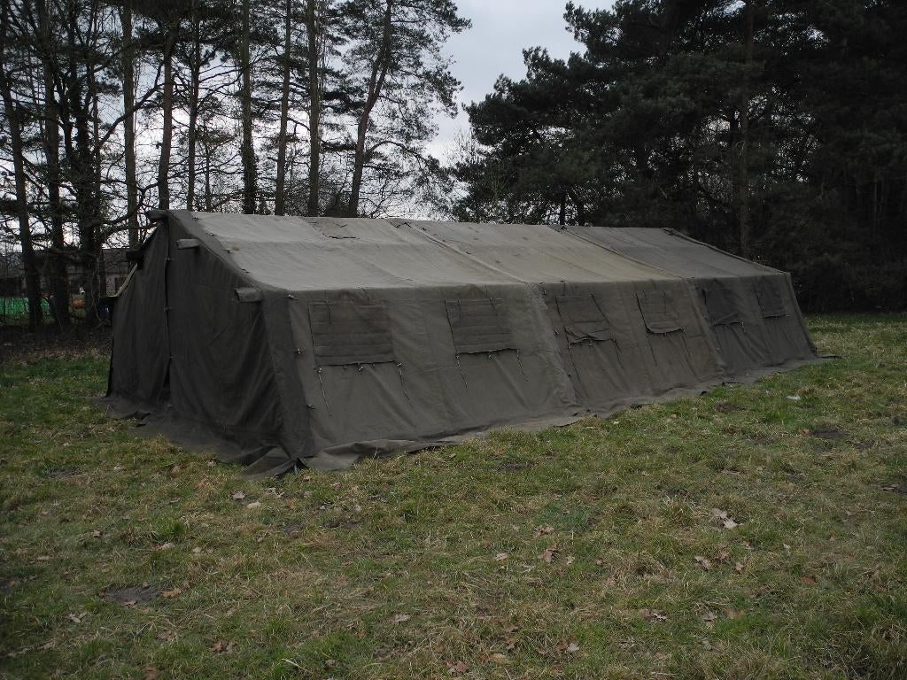 tente militaire d'occasion, Caravanes & Camping, Tentes, Plus de 6, Utilisé, Enlèvement