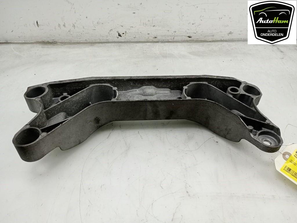 SUPPORT BOITE DE VITESSES ABS 1 serie (F21) (|22316788826|), Utilisé, BMW