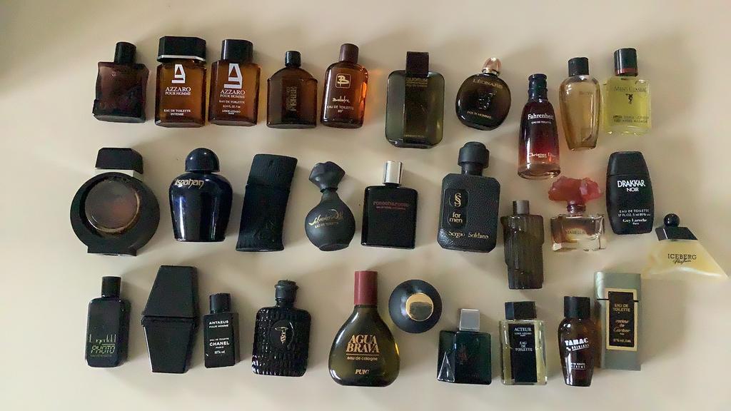 Vintage miniaturen homme, Ophalen of Verzenden, Zo goed als nieuw, Miniatuur, Gevuld