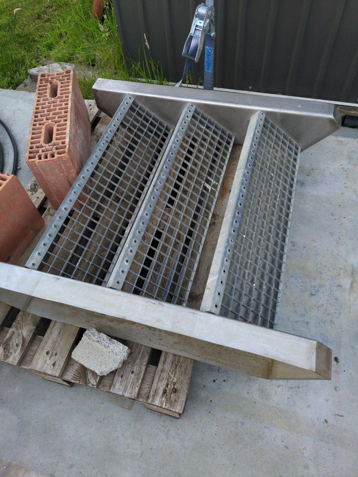 Inox trapje 3 tredes, Ophalen