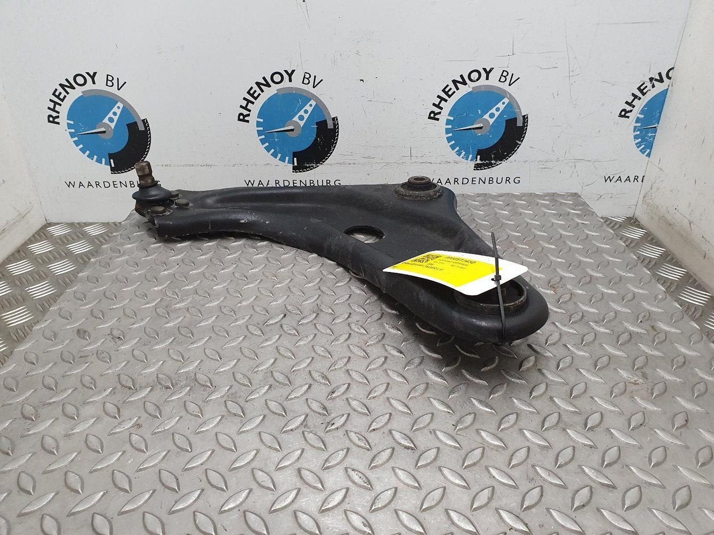 PEUGEOT 208 1.2 PURE TECH ACTIVE DRAAGARM ONDER LV 2016, Ophalen of Verzenden, Gebruikt, ARN erkend