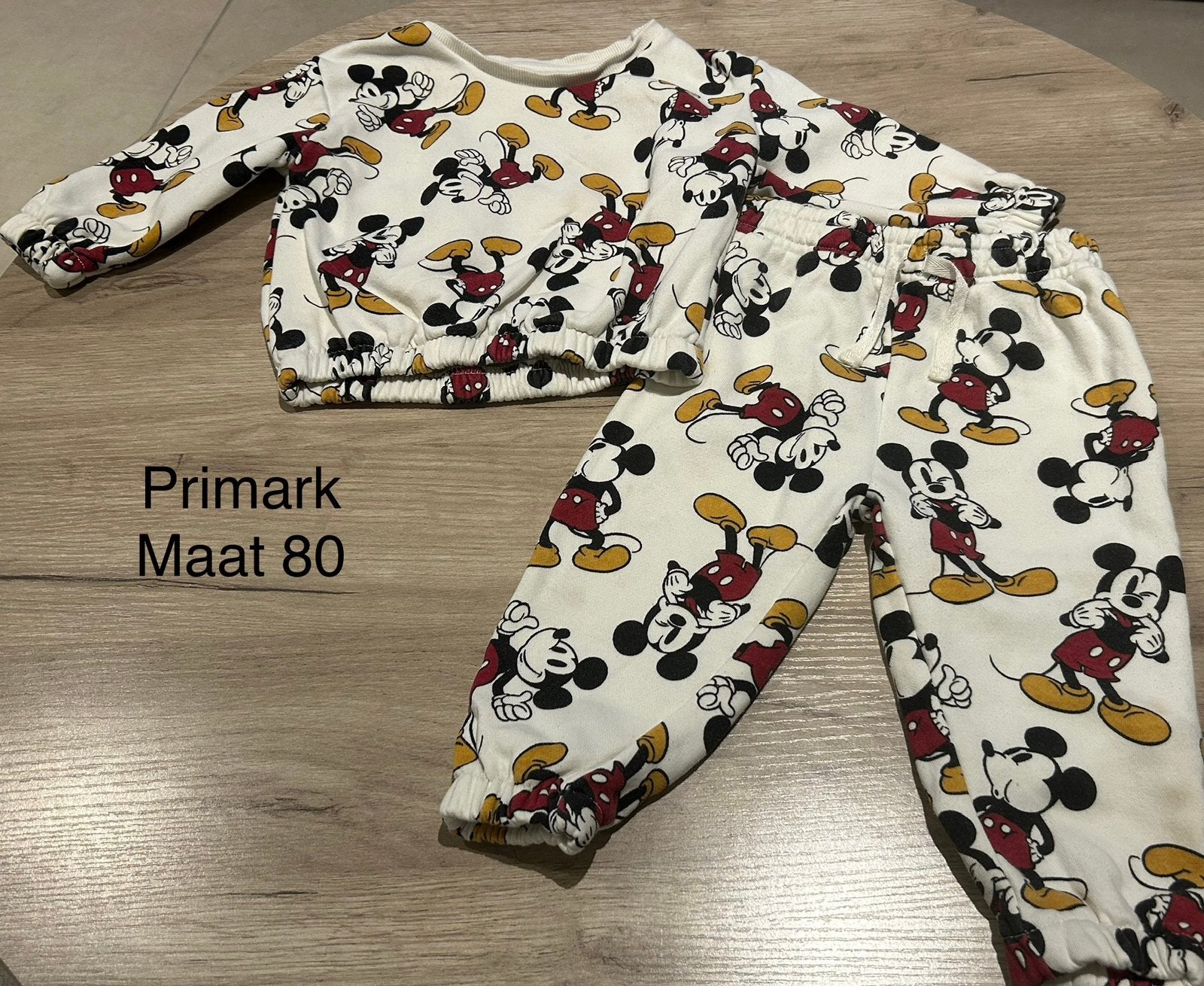 Setje Mickey Mouse (Primark, maat 80, Enlèvement ou Envoi, Comme neuf, Ensemble