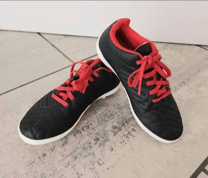 Voetbalschoenen Kipsta maat 29, Kinderen en Baby's, Ophalen, Gebruikt, Kipsta, Jongen of Meisje