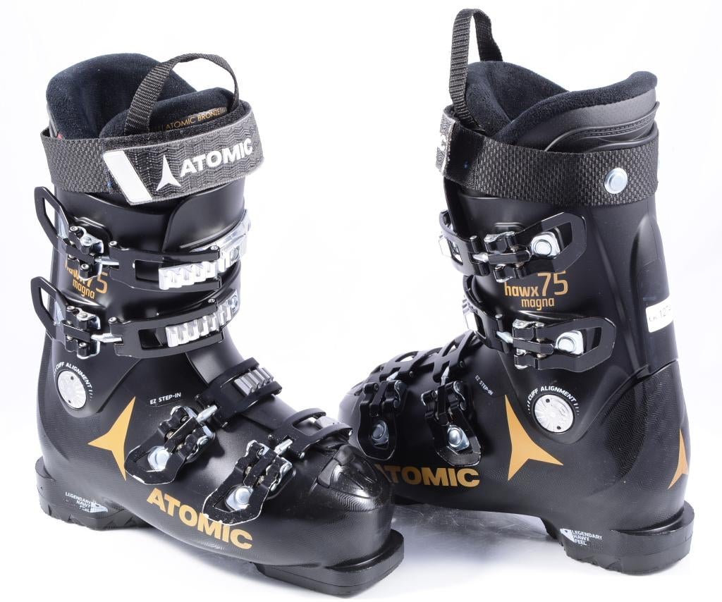 Chaussures de ski 38 38.5 EU pour femmes ATOMIC HAWX MAGNA, Carving, Enlèvement ou Envoi, Utilisé, Atomic