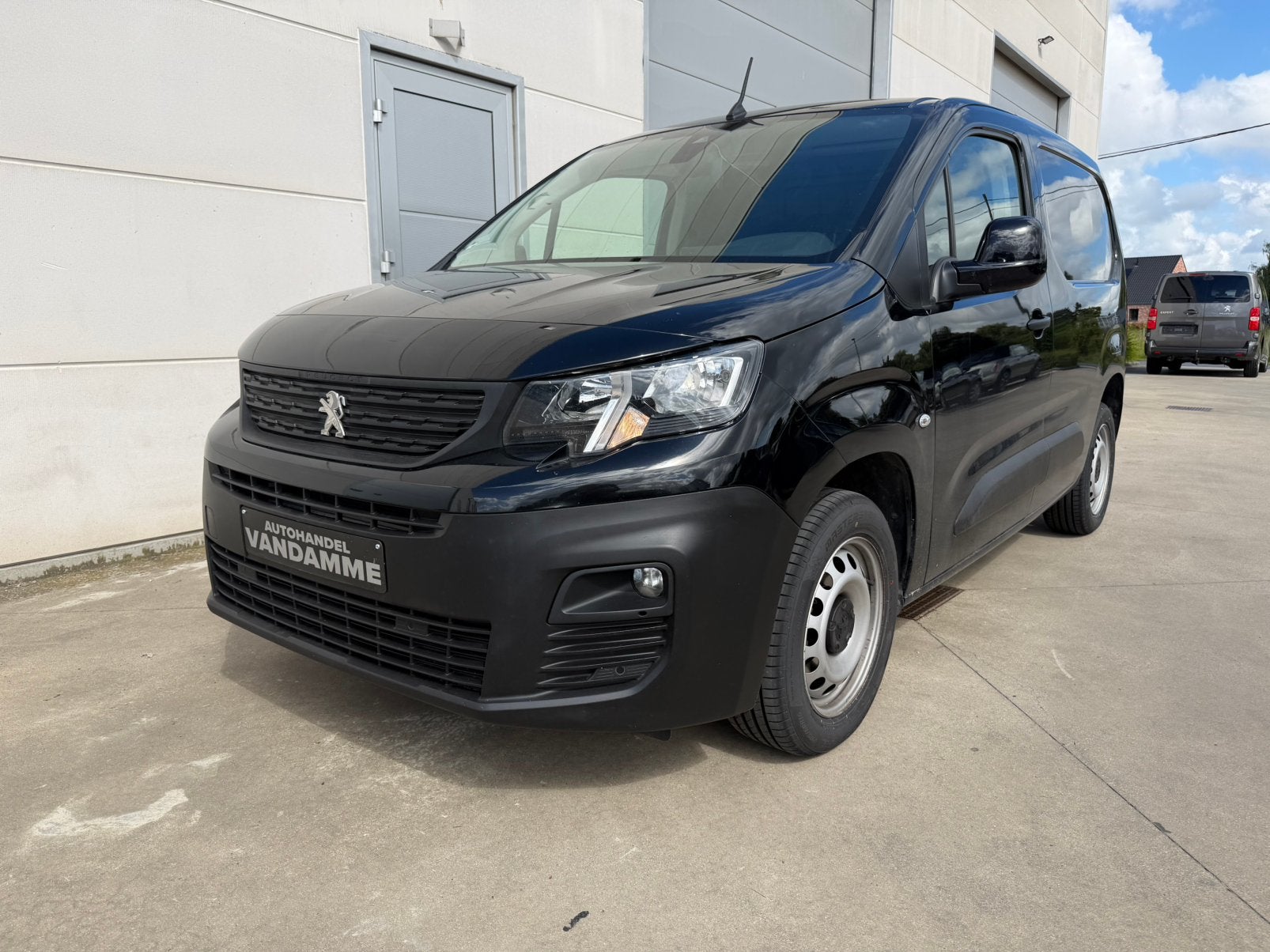 Peugeot Partner 1.5hdi 100pk 3zit prijs excl btw, Stof, Zwart, Bedrijf, 5 deurs