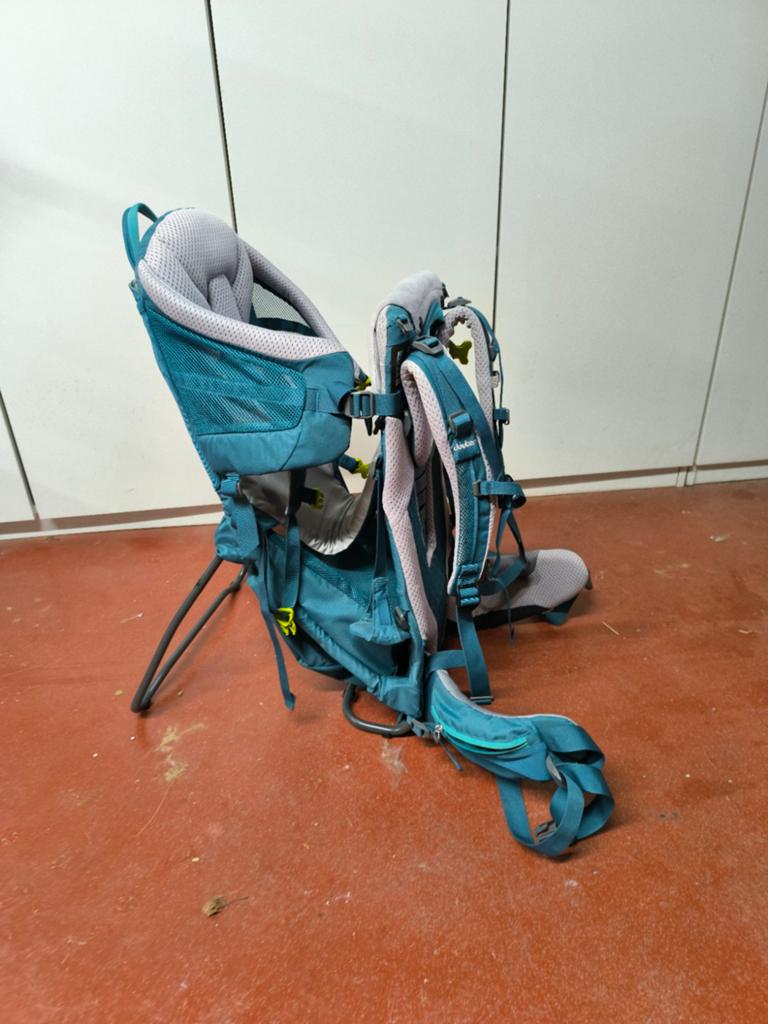 Porte-bébé Deuter – État quasi neuf, utilisé 3-4 fois, Enfants & Bébés, Porte-bébés & Écharpe porte bébé, Porte-bébé, Enlèvement