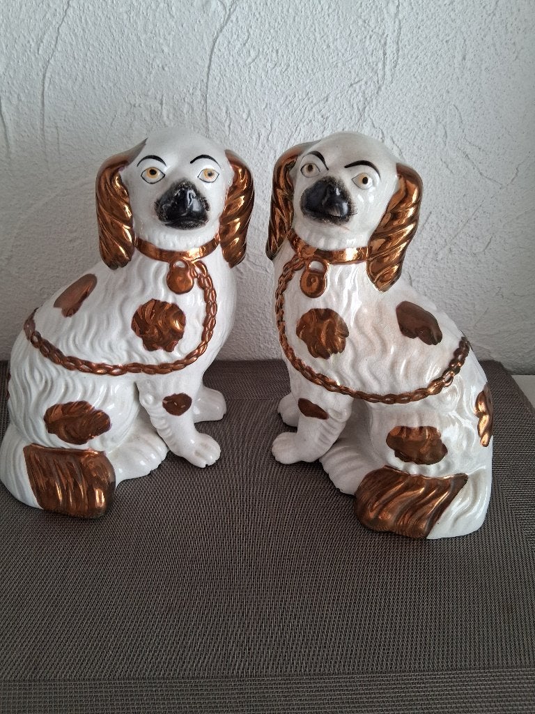STAFFORDSHIRE HONDJES ANNO 1890, Ophalen of Verzenden