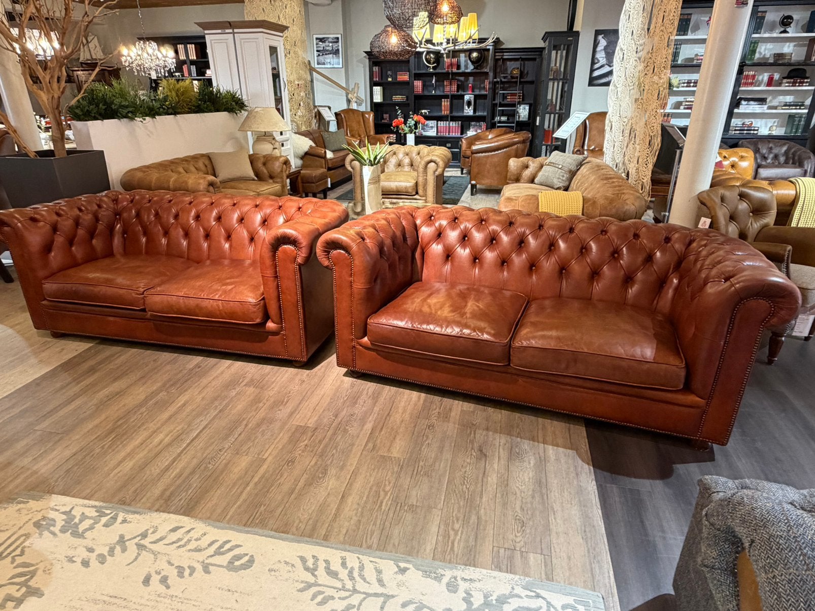 Engelse chesterfield salon 2 x 2,5 zits Bendic cognac bruin, Enlèvement ou Envoi