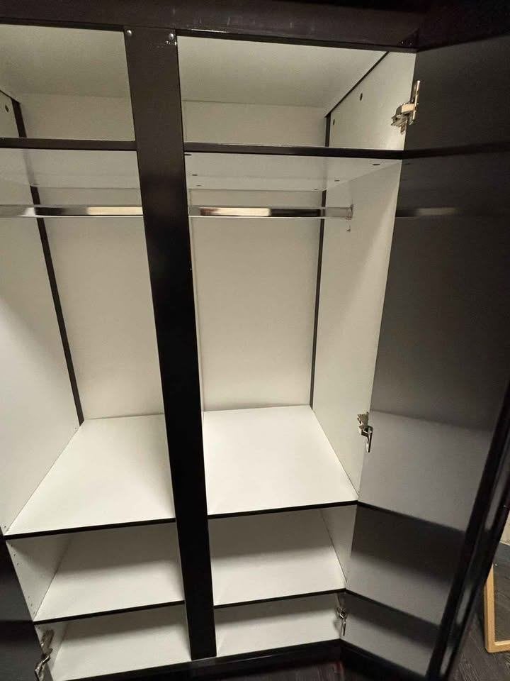 kleerkast zwart en halfhoogslaper wit, Huis en Inrichting, Ophalen, Gebruikt, 90 cm, Eenpersoons