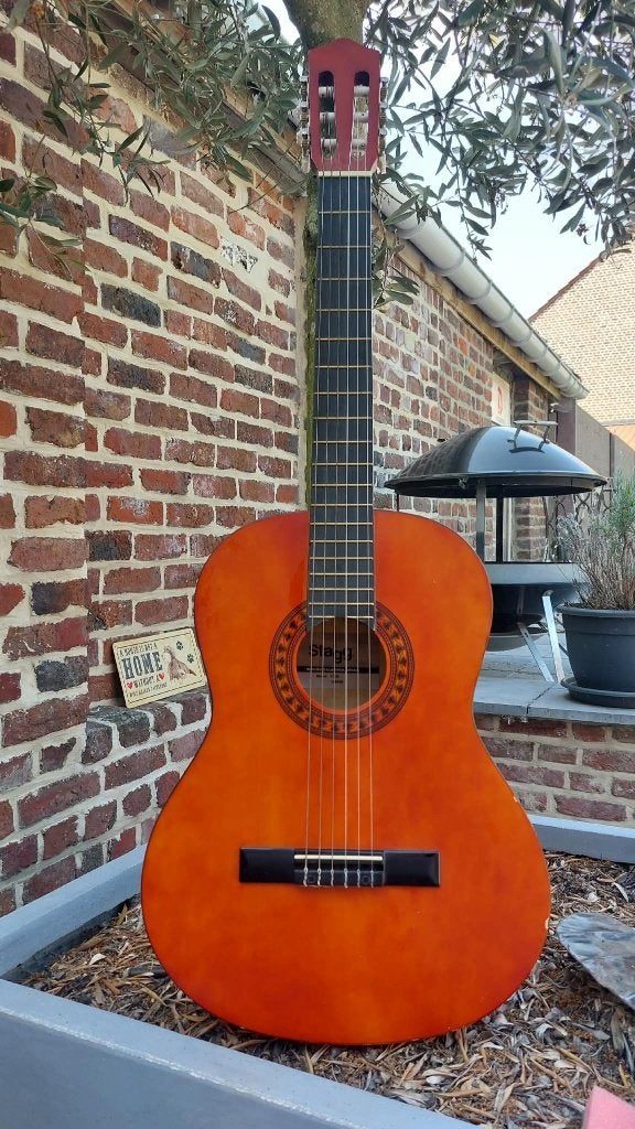 Guitare classique artisanale Stagg C442, Musique & Instruments, Instruments à corde | Guitares | Acoustiques, Enlèvement, Utilisé