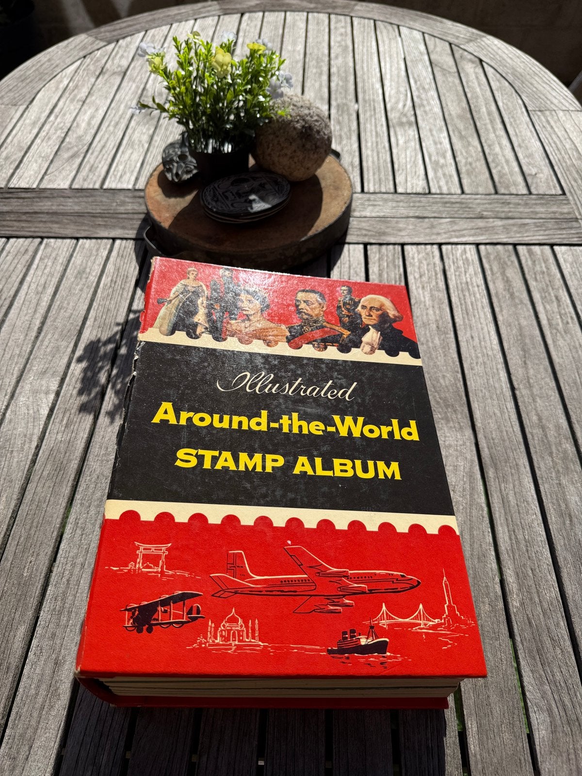 ALBUM ANCIEN DE TIMBRES DU MONDE – COLLECTION À DÉCOUVRIR, Timbres & Monnaies, Enlèvement, Autres types
