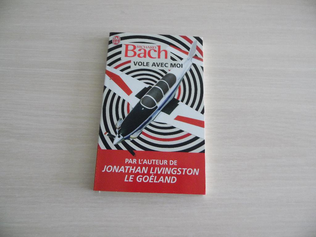 VOLE AVEC MOI    RICHARD  BACH, Boeken, Romans, Europa overig, Ophalen of Verzenden, Zo goed als nieuw, Richard Bach