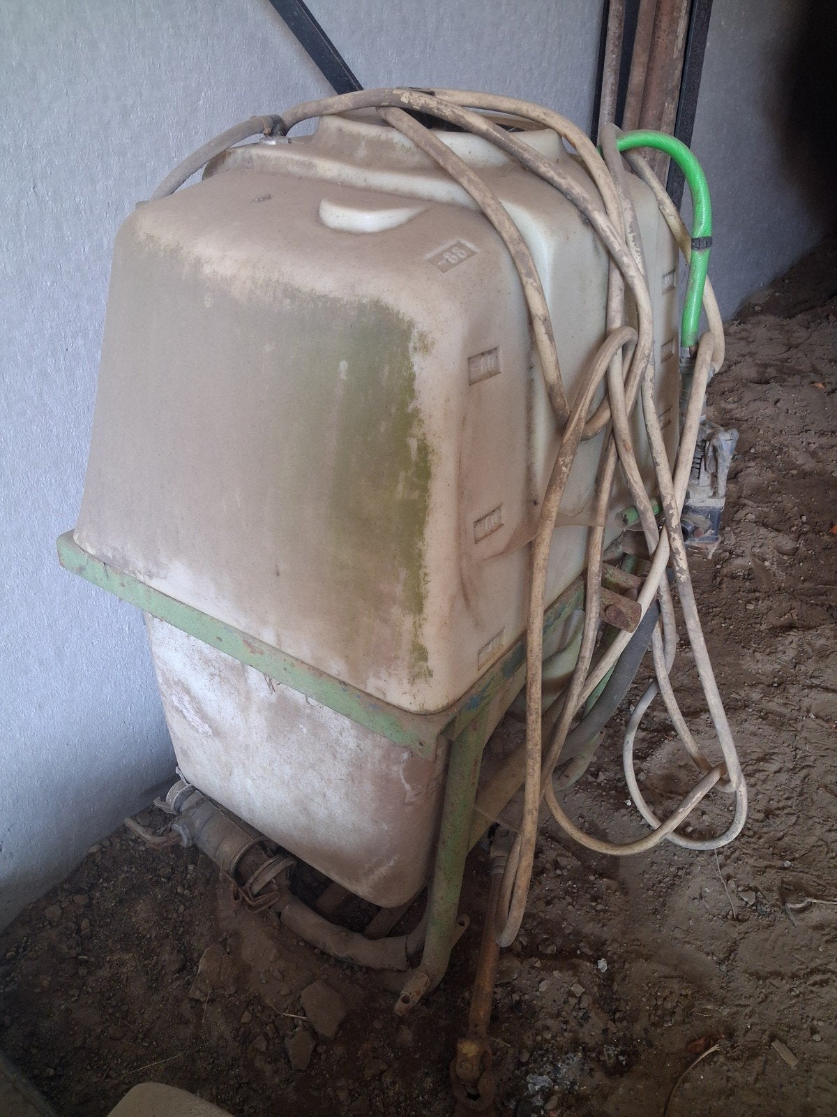 Sproeier voor tractor, Ophalen