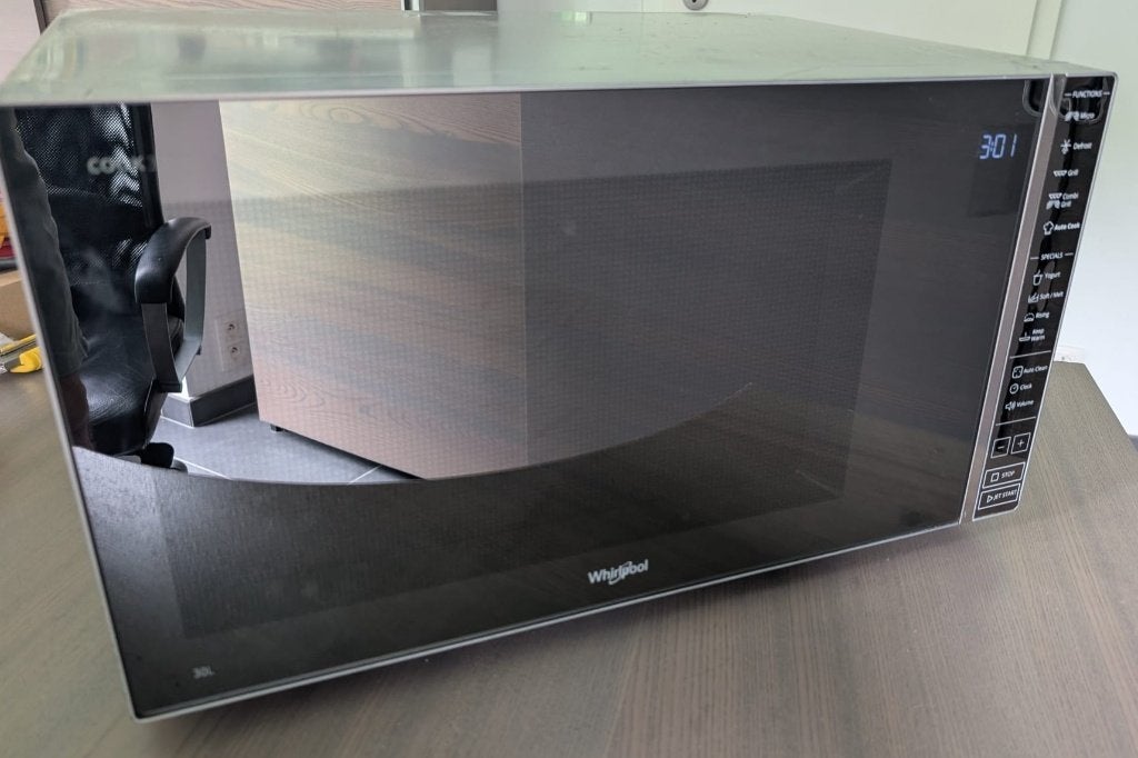 Four micro-ondes, Enlèvement, Utilisé, 45 à 60 cm, À Poser