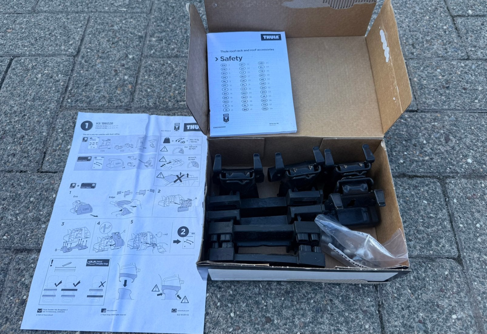 Thule Kit 186028 (Volvo XC60 & XC90), Ophalen, Zo goed als nieuw