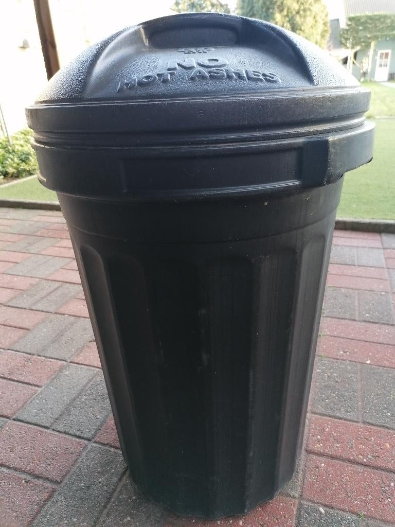 vuilbak  / water ton, Ophalen, Zo goed als nieuw