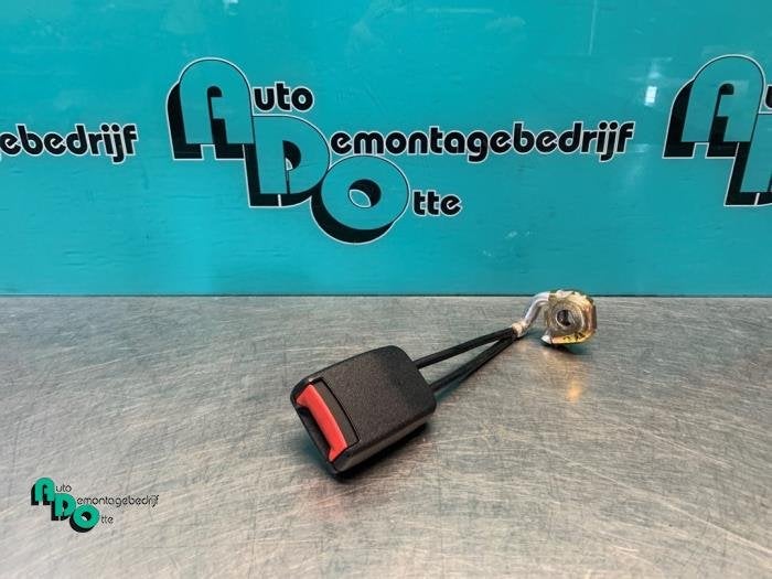 Veiligheidsgordel Insteek rechts-achter van een Volkswagen G, Gebruikt, -, Volkswagen, -