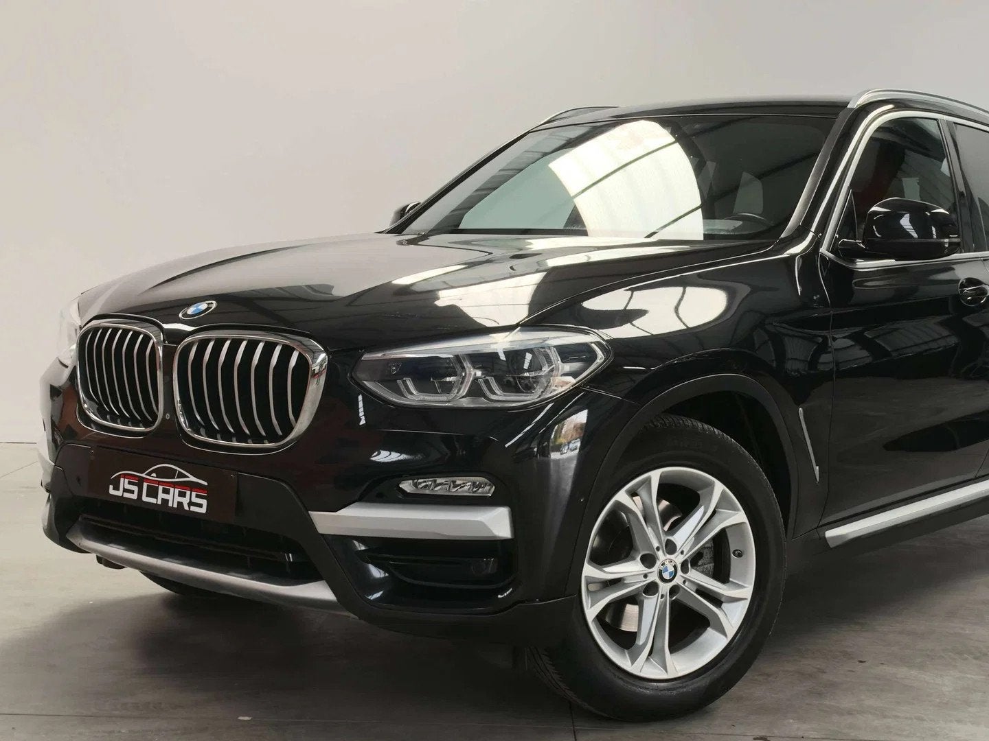 BMW X3 2.0iA xDrive SPORT-GPS-CUIR-CAMERA360-JANTES18-PDC-AT, Cuir, Entreprise, 5 portes, 2400 kg