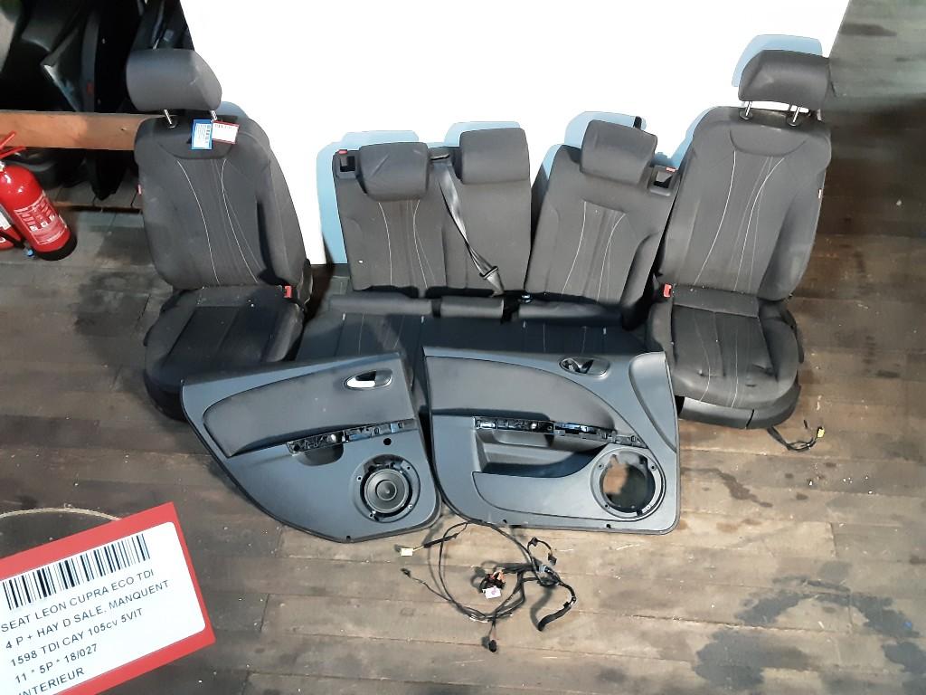 INTERIEUR COMPLET Seat Leon (1P1) (1K4881106PC), Mevr. I. Hauben, Utilisé, Rue de l'Espoir 34 34
4030  GRIVEGNÉE, BE, Info@Collignon.be