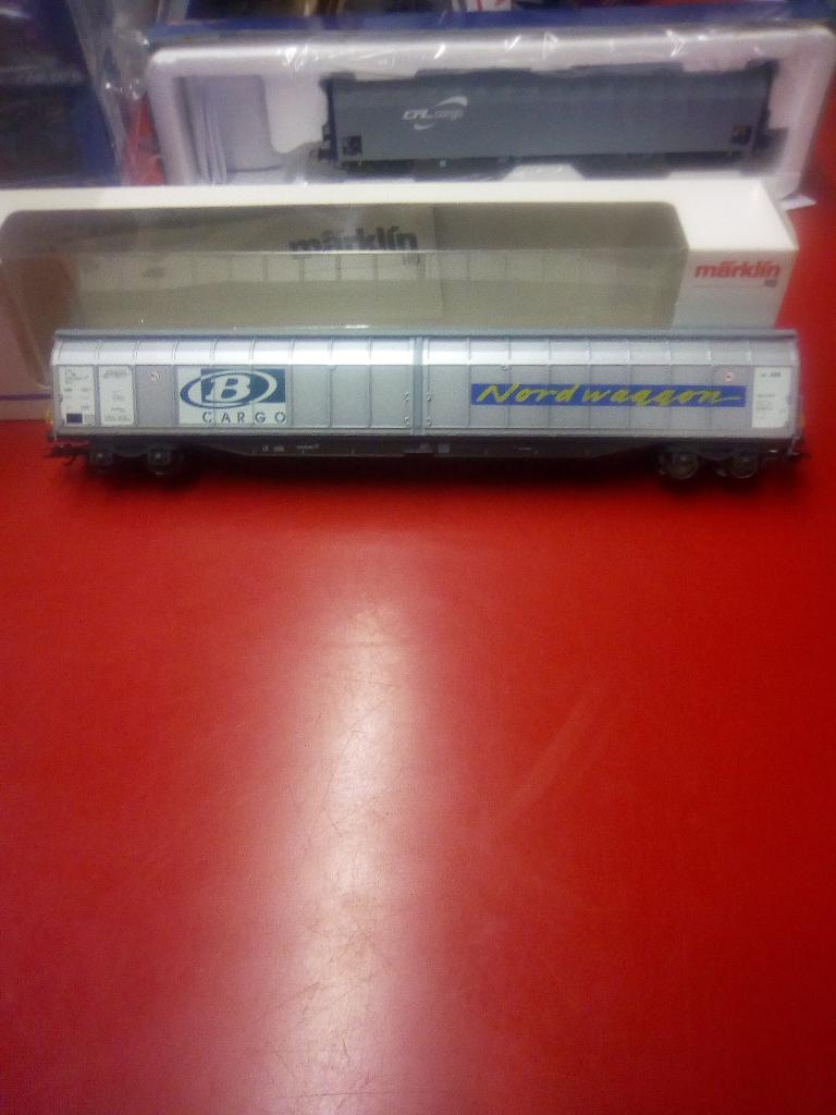 Vend wagon Habins SNCB Marklin réf.48032, Neuf, Enlèvement ou Envoi, Courant alternatif, Wagon