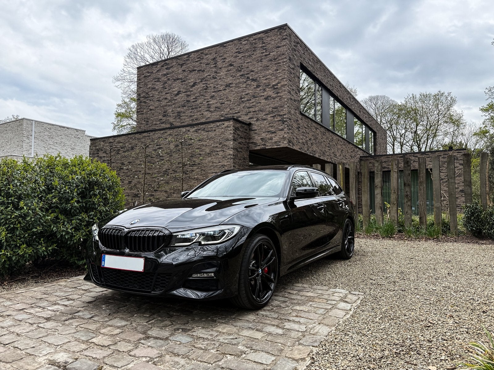 BMW 330e Touring M Sport–58800 km - Pano - CarPlay, Automaat, 1998 cc, Achterwielaandrijving, Zwart