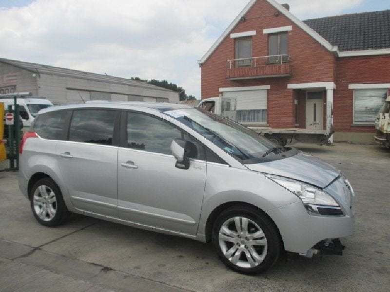 PEUGEOT 5008  DIESEL 04/12, Automaat, ABS, https://public.car-pass.be/vhr/7b4fbdf3-ae1a-4e85-a07f-c36a9cbc3c72, Bedrijf
