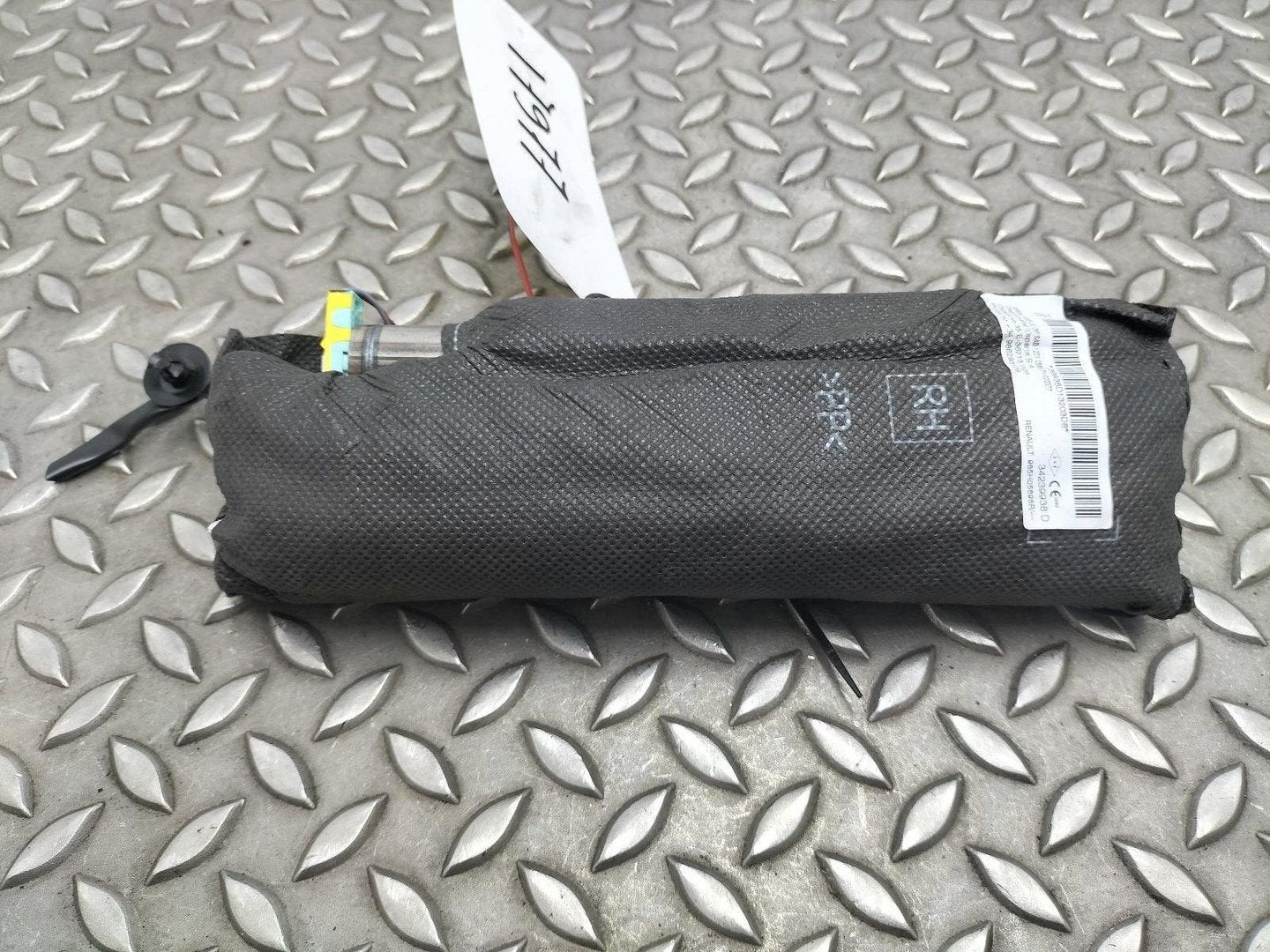 DACIA DUSTER HMMT 1.0 TCe 100 E-G Extr  AIRBAG RECHTS 342399, Ophalen of Verzenden, Gebruikt, ARN erkend