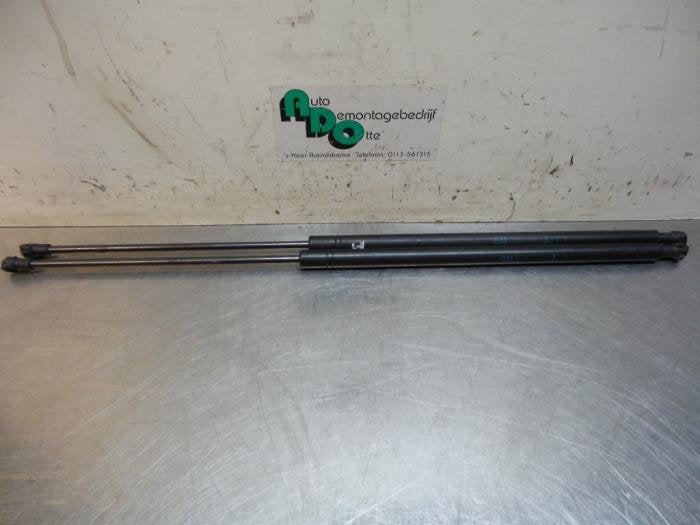 Kit amortisseur gaz hayon d'un Opel Agila (Agila 00-), -, Opel, 3 mois de garantie, Utilisé