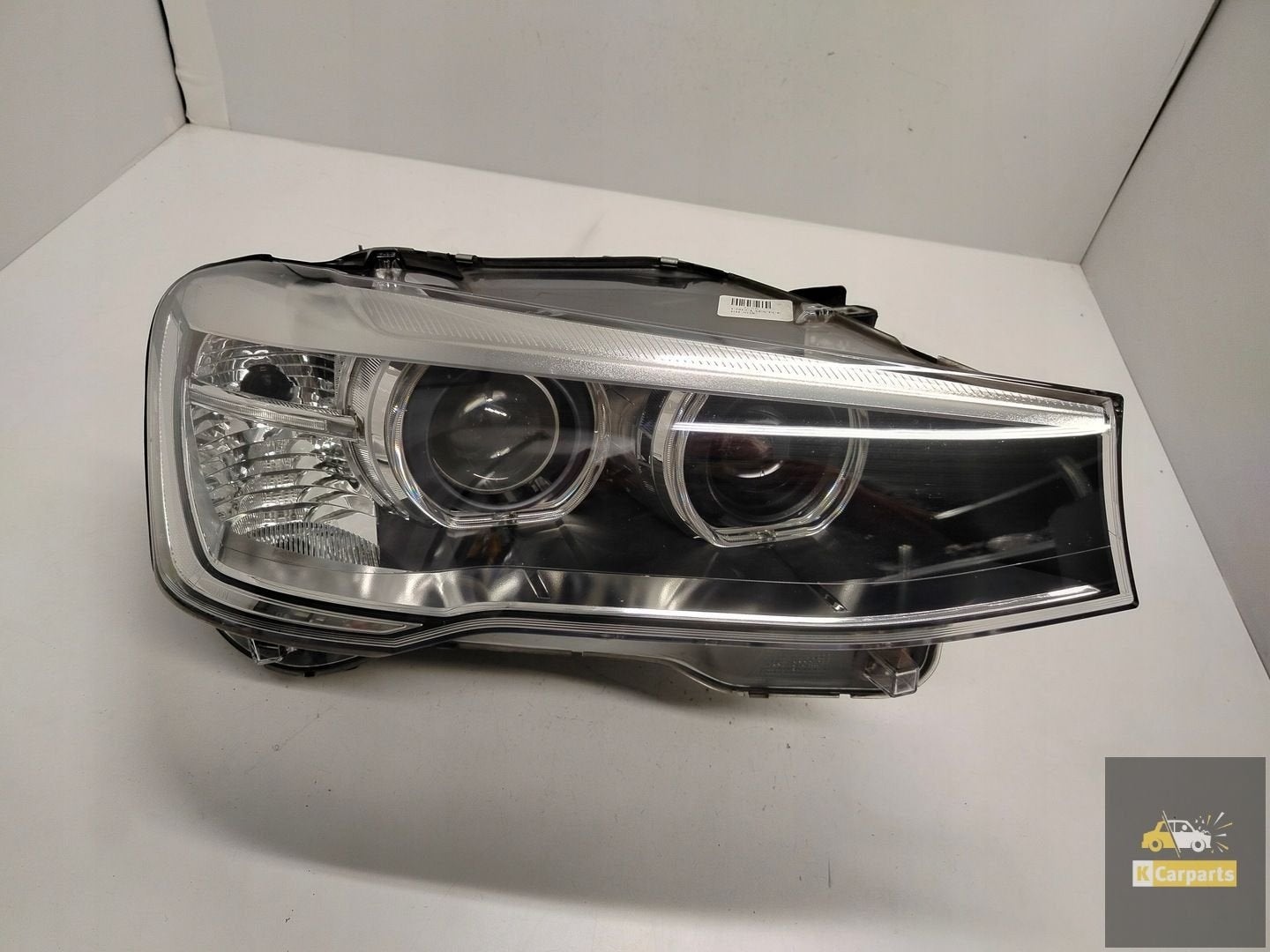 7460638, Phare de torsion x non droit pour BMW F25 F26 X3 X4, Petuelring 130
80788  Munich, DE, Info@bmw.de, Utilisé, BMW