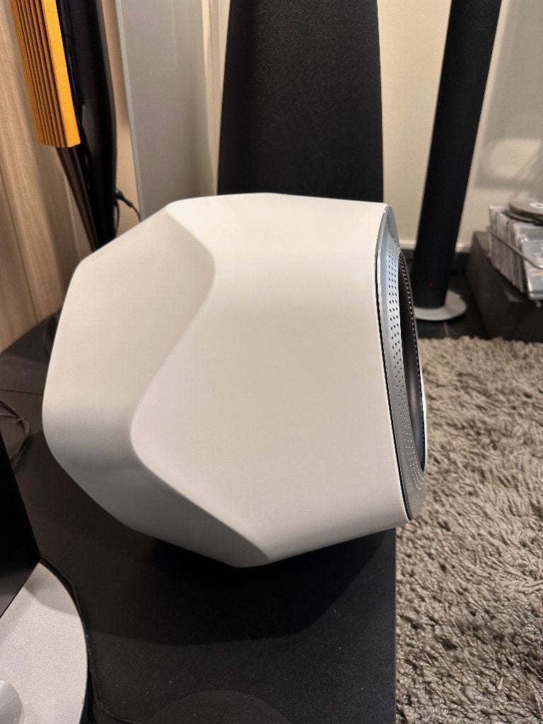 Bang & Olufsen Beolab 19 Black Subwoofer WISA - B&O, Subwoofer, Info@bang-olufsen.dk, Zo goed als nieuw, Bang & Olufsen