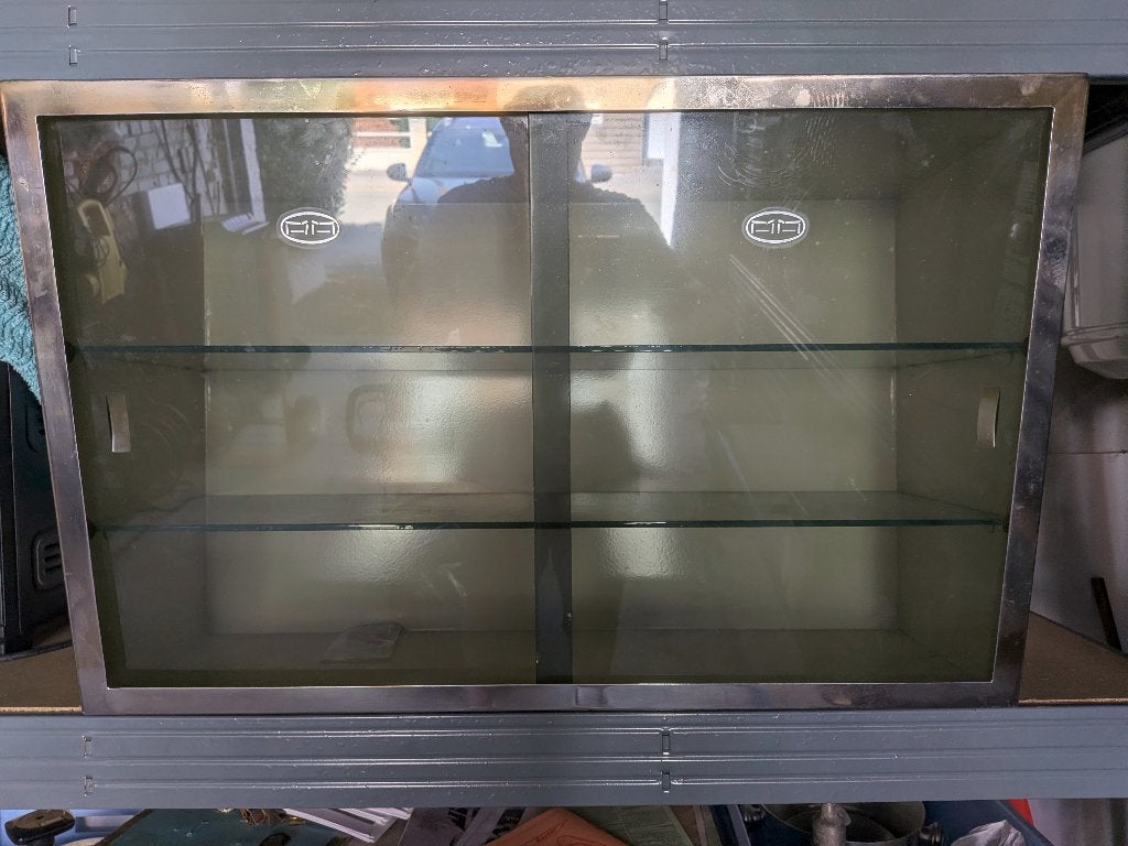 Armoire murale/vitrée de cabinet médical années 60/70, Enlèvement
