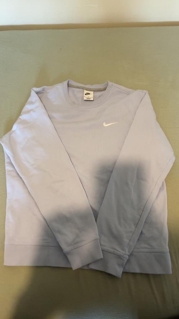 Pull nike coûeur bleu ciel taille m, Enlèvement ou Envoi, Comme neuf, Bleu