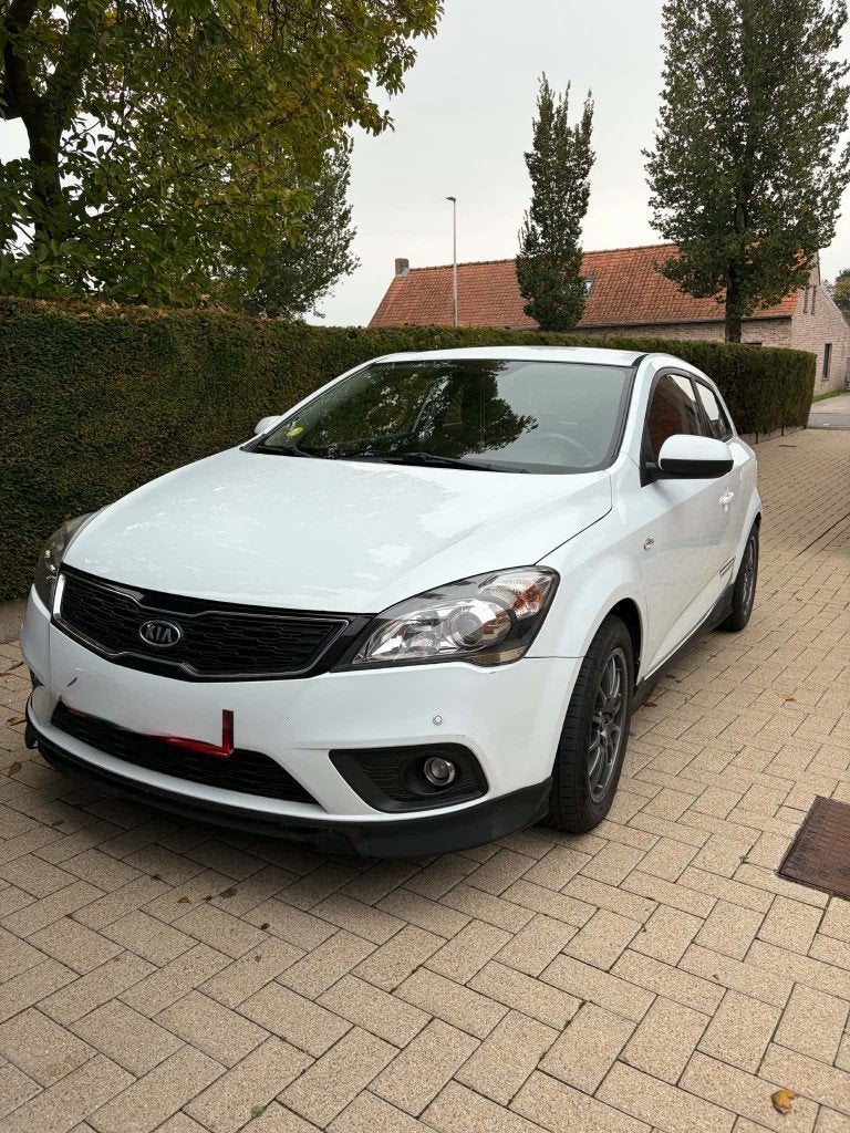 Kia Pro_Cee’d BTCS 1.6 diesel – 3-deurs – 2012, Auto's, Stof, Wit, Airbags, Grijs