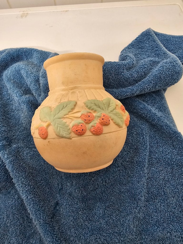 TRES BEAU PETIT VASE FRAISES, Enlèvement