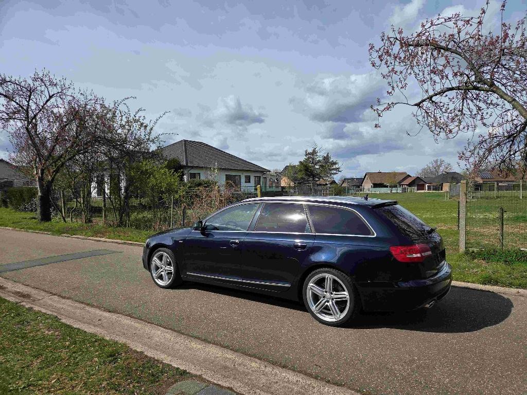 Audi A6 Avant 3.0 TDI 239 ch quattro S line Suspension pneu, Euro 5, 176 kW, 5 portes, 6 cylindres