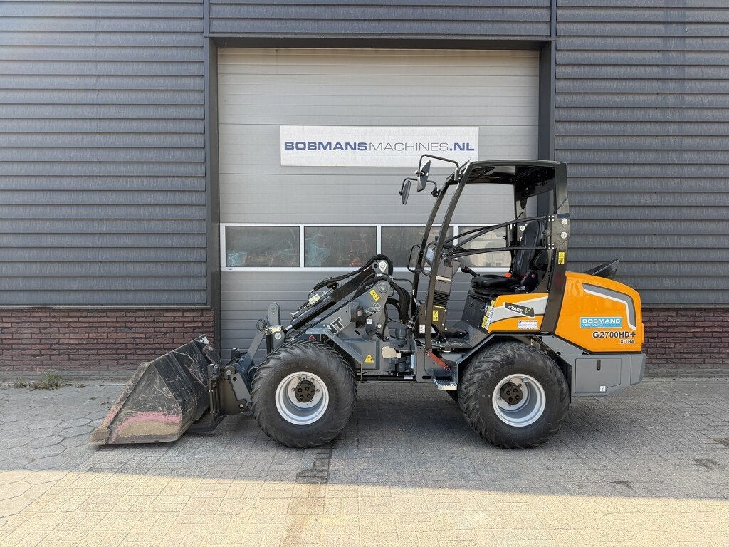 Giant G2700 X-TRA HD+ minishovel / kniklader 2026 150 uur, Tobroco, Info@tobroco.nl, Sprendlingenstraat 57
5061 KM  Oisterwijk