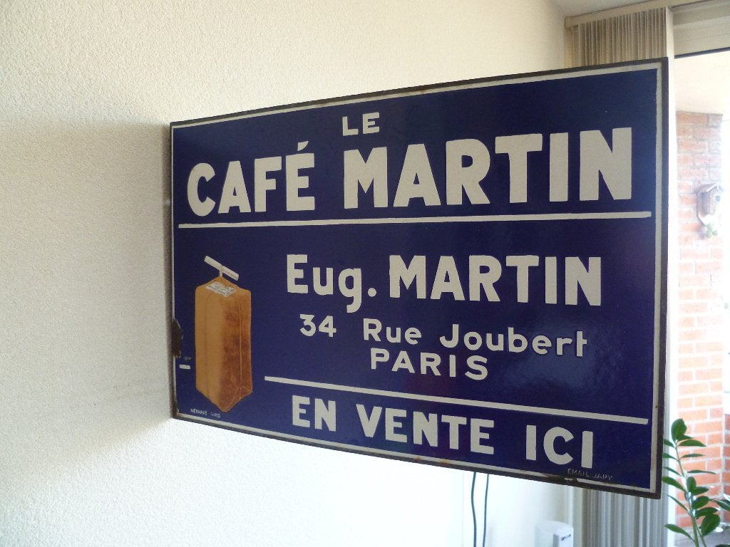 PLAQUE EMAILLE «LE CAFÉ MARTIN EN VENTE ICI» DES ANNÉES 1930, Enlèvement ou Envoi, Utilisé, Panneau publicitaire