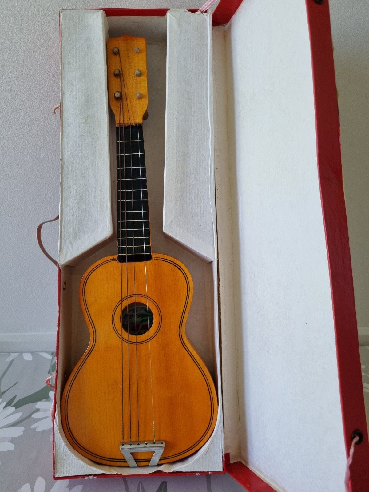 Speelgoed gitaar, Ophalen, Gebruikt, Klassieke of Spaanse gitaar, Met koffer