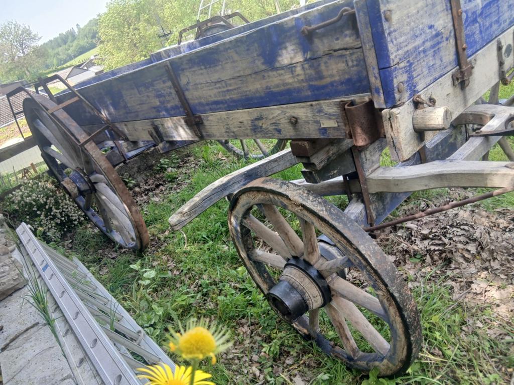 Chariot a paille, Enlèvement