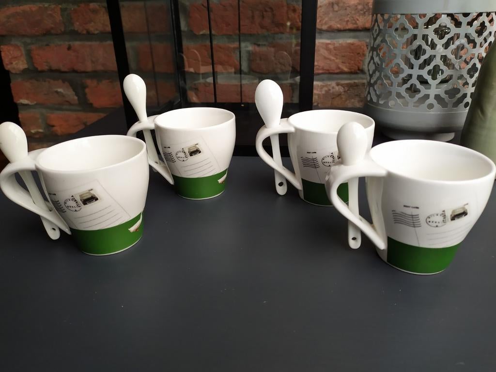 Italiaanse expresso Baci Milani kopjes Nieuw, Huis en Inrichting, Ophalen of Verzenden