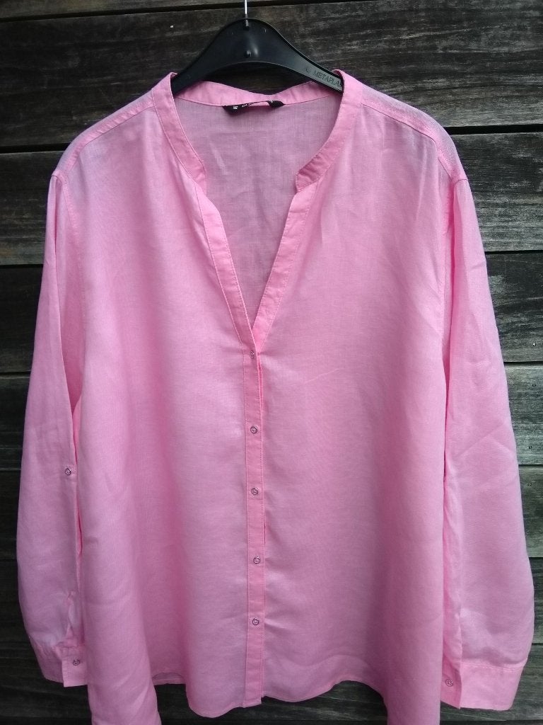 Lichtroze Linnen Bloes Van Het Merk Dunnes In T 52/54, Kleding | Dames, Blouse of Tuniek, Ophalen of Verzenden, Zo goed als nieuw