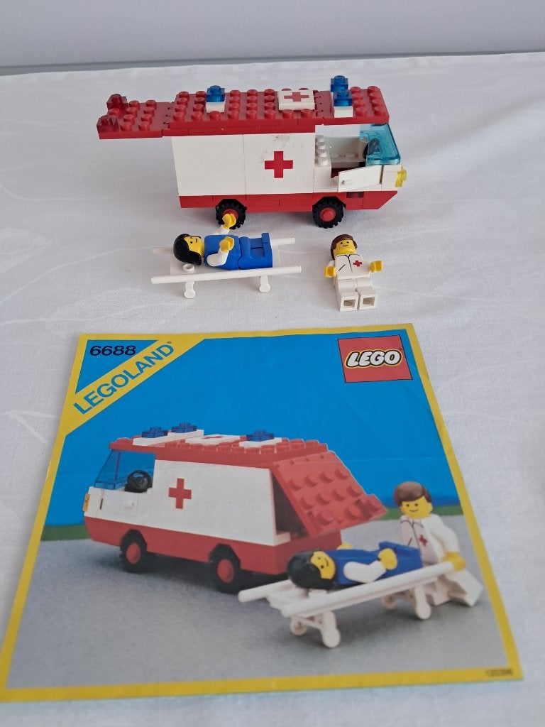 Lego Legoland Ambulanceset 6688 1985, Kinderen en Baby's, Speelgoed | Duplo en Lego, Lego, Inclusief instructies, Ophalen of Verzenden