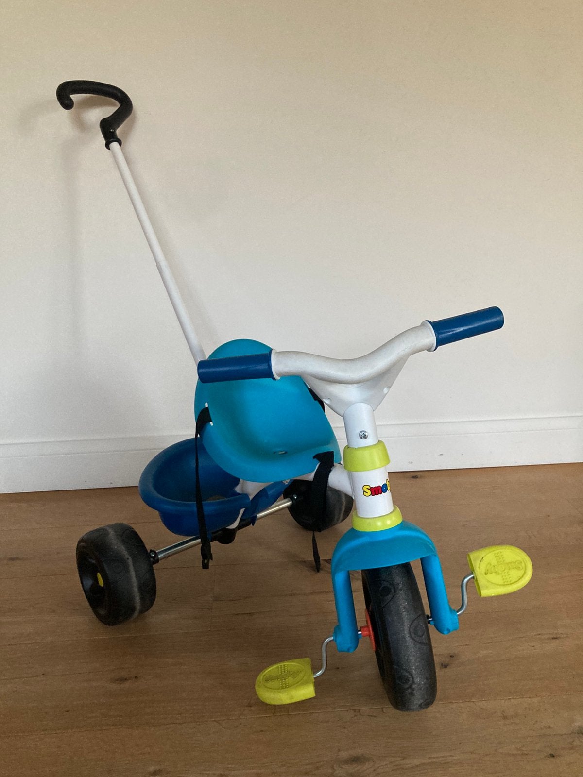Smoby driewieler, Kinderen en Baby's, Speelgoed | Buiten | Voertuigen en Loopfietsen, Ophalen, Zo goed als nieuw