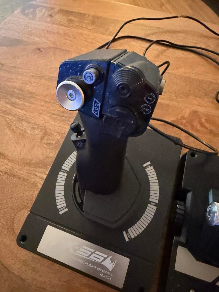 Logitech Pro Flight X56 HOTAS Flight Simulator Setup, Informatique & Logiciels, Joysticks, Enlèvement ou Envoi, Comme neuf