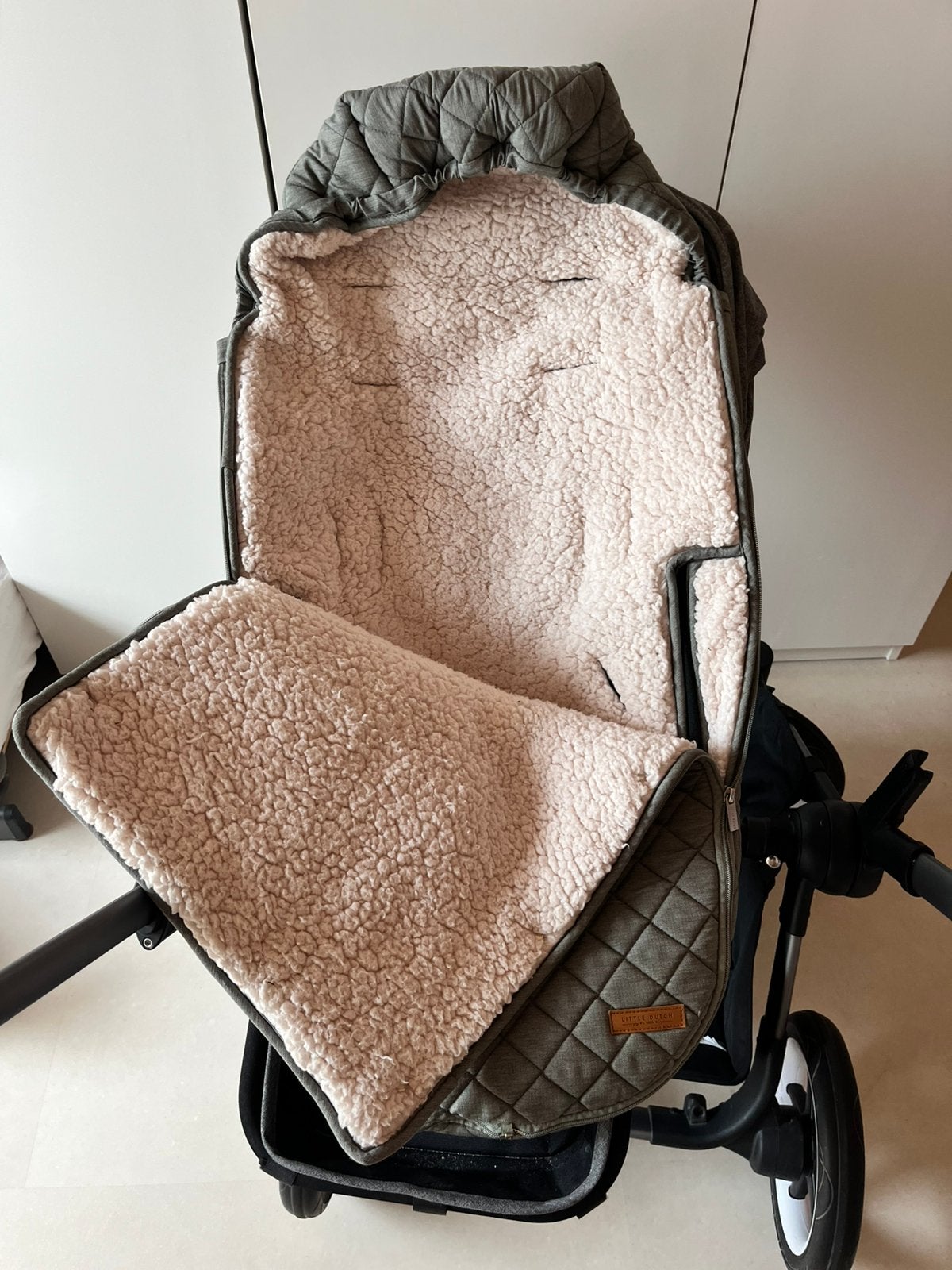 2x Little Dutch voetenzak - kleur Olive, Enlèvement, Comme neuf