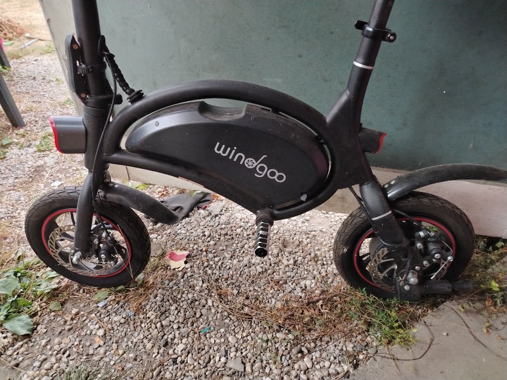 Draisienne Windgoo B3 – Pour pièces ou à réparer, Vélos & Vélomoteurs, Trottinettes, Enlèvement, Utilisé